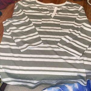NWT Carl Bay size one X sage and white 3/4 sleeve T-shirt